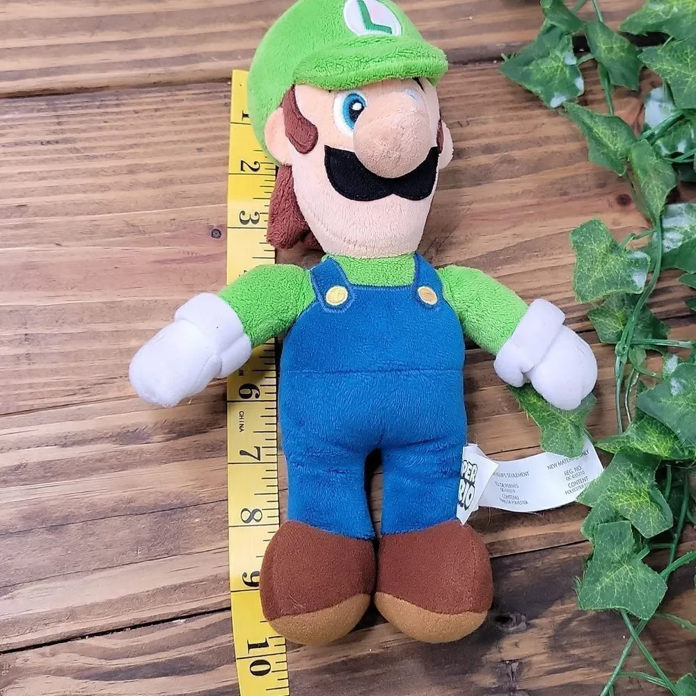 Nintendo. Super Mario. Luigi. Collectable. EUC